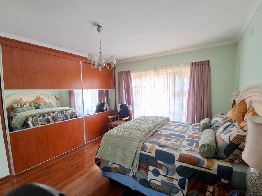 3 Bedroom Property for Sale in Beacon Bay North Eastern Cape